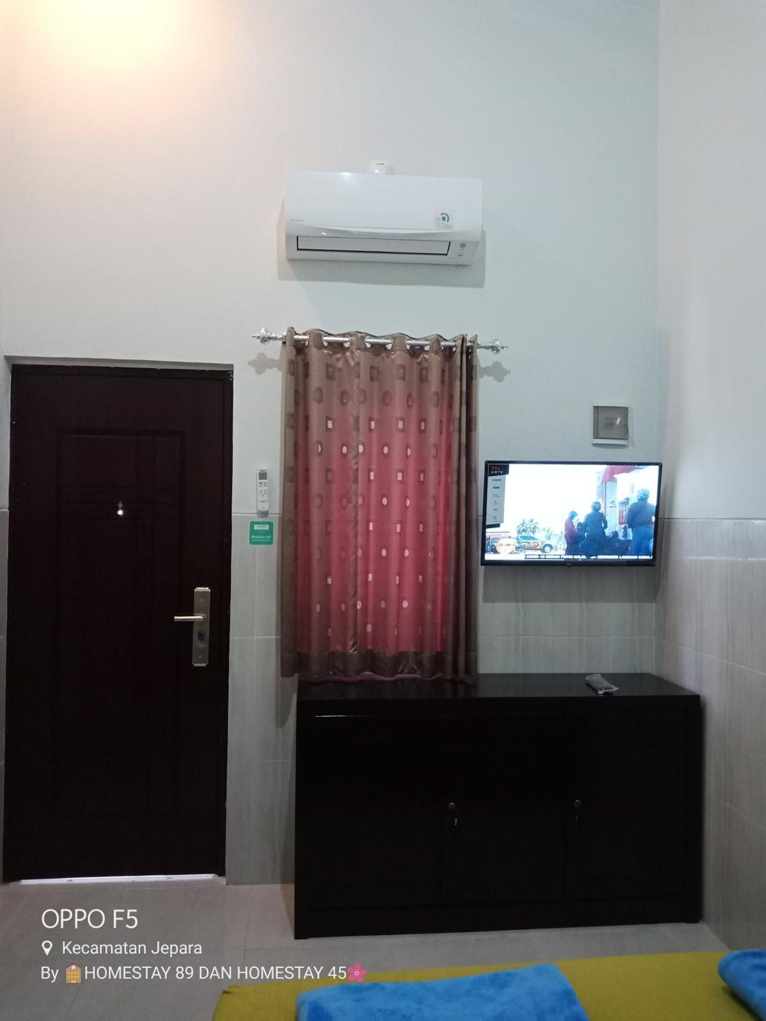 Homestay Premium 45 Jepara Rum bild